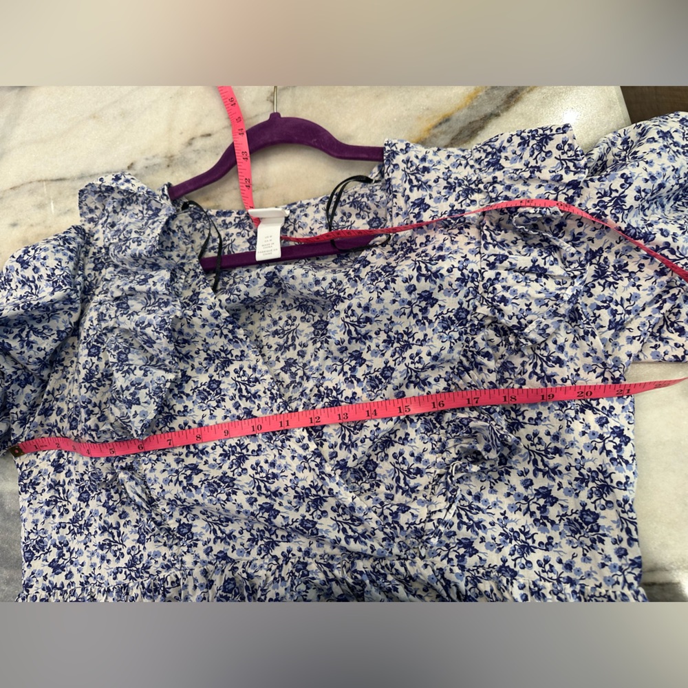 EUC H&M Size Medium Floral Ruffle Blue and White Dress - Picture 9 of 10
